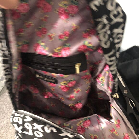 Betsey Johnson XOX Kiss Black Silver Backpack‎ - Picture 6 of 10